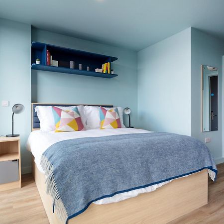 Coleman Court Summer Accommodation Корк Екстериор снимка